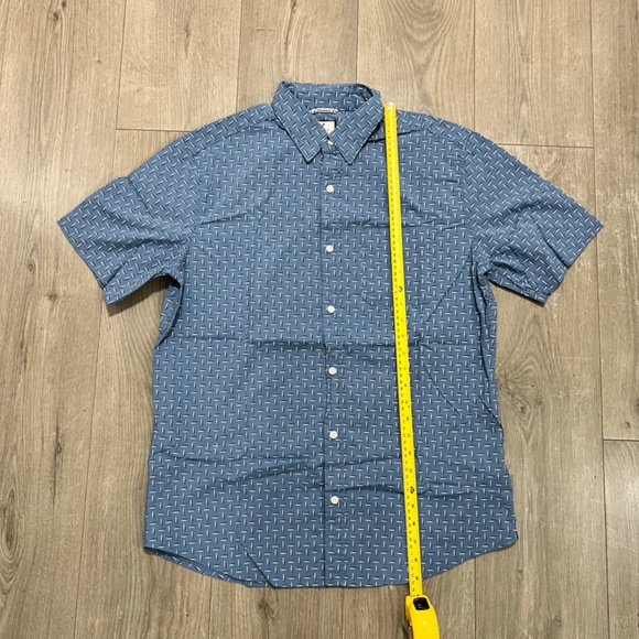 Denver Hayes Men's Classic Fit Polo Shirt Short Sleeves Medium Size - Picture 2 of 16